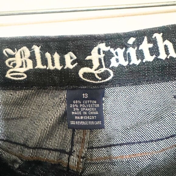 Vintage "Blue Faith” dark denim jeans, size 13 Stretch for a perfect fit - Picture 3 of 4